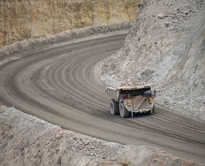 Weir-Minerals-camion